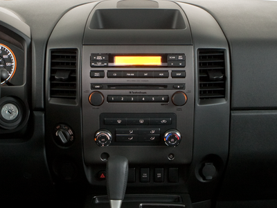 2013 Nissan Titan SV