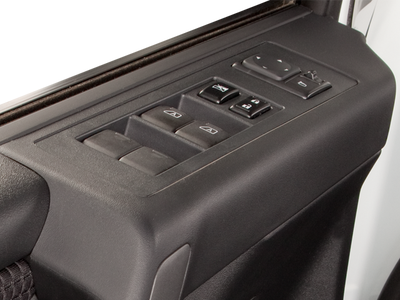 2013 Nissan Titan SV