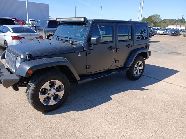 2016 Jeep Wrangler Unlimited Sahara