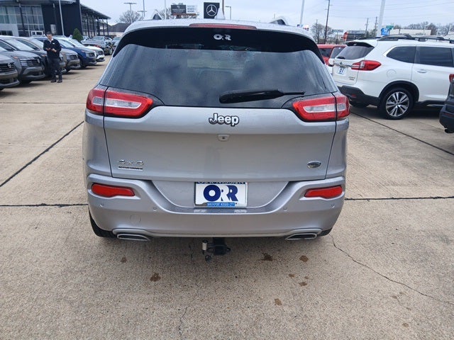 2016 Jeep Cherokee Overland