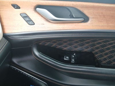 2023 Jeep Grand Cherokee Summit Reserve