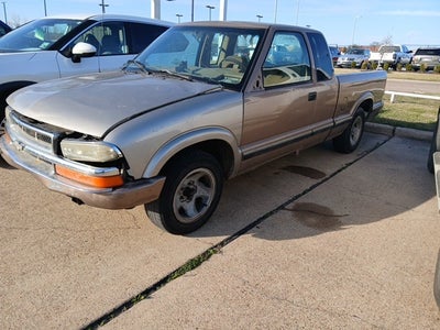 1996 Chevrolet S-10 LS