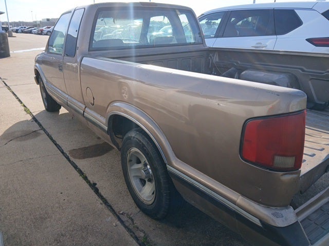 1996 Chevrolet S-10 LS