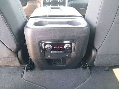 2024 GMC Yukon XL SLE