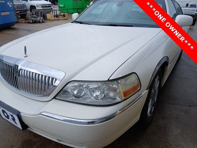 2003 Lincoln Town Car Cartier