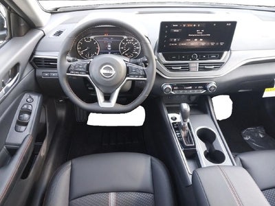 2026 Nissan Altima SR Midnight Edition®