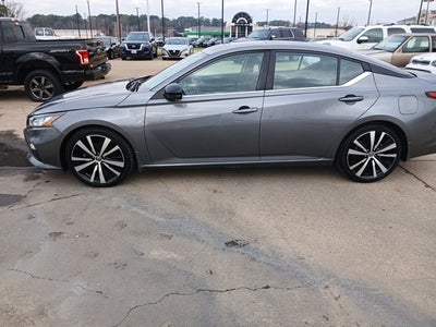 2020 Nissan Altima 2.5 SR