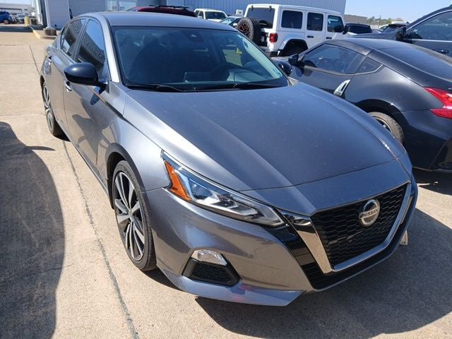 2022 Nissan Altima 2.5 SR