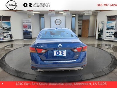2022 Nissan Altima 2.5 SR