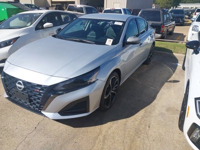 2025 Nissan Altima 2.5 SR