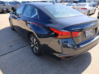 2022 Nissan Altima 2.5 SV