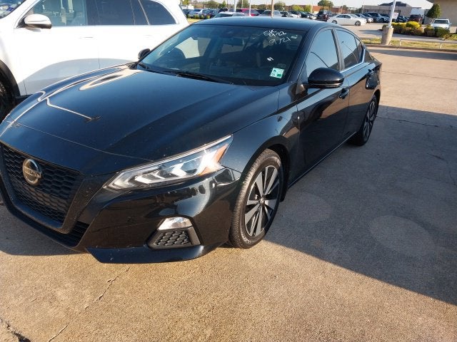 2022 Nissan Altima 2.5 SV