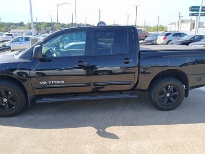 2013 Nissan Titan SV