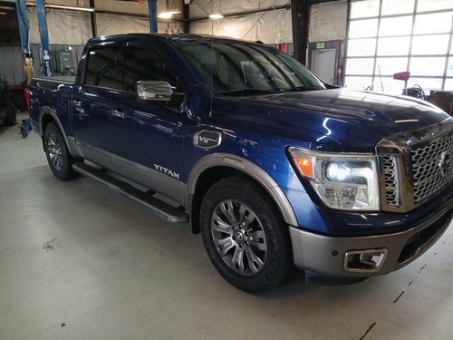 2017 Nissan Titan Platinum Reserve