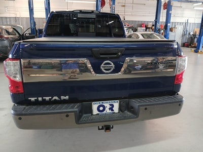 2017 Nissan Titan Platinum Reserve