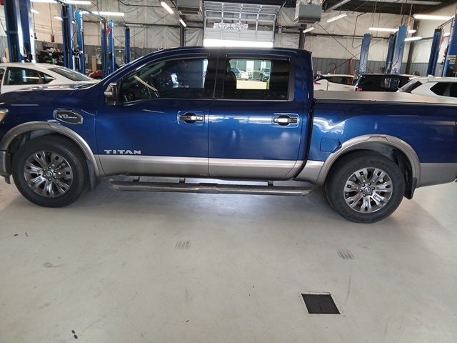 2017 Nissan Titan Platinum Reserve