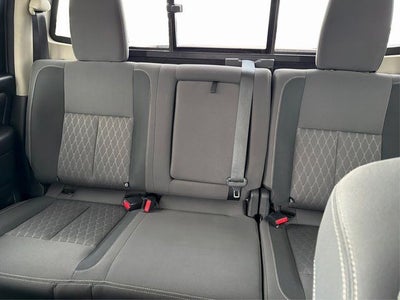 2023 Nissan Titan SV