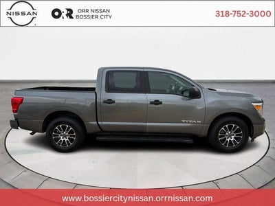 2023 Nissan Titan SV