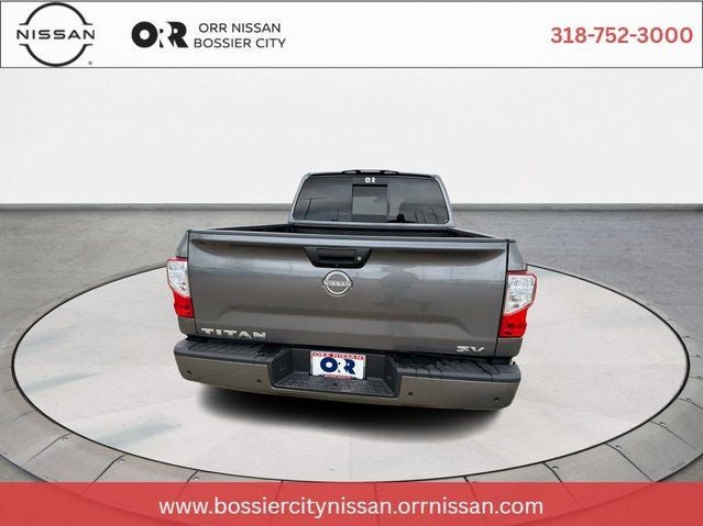2023 Nissan Titan SV