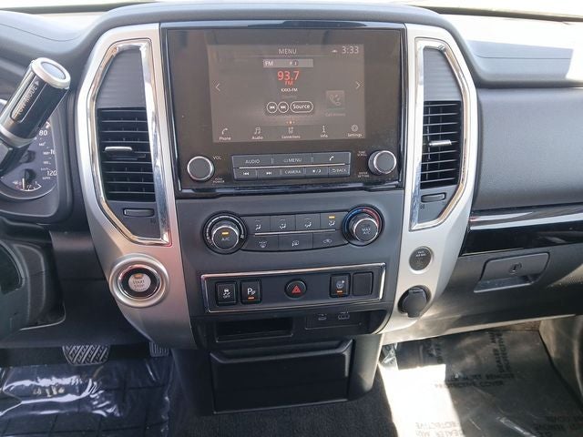 2021 Nissan Titan SV