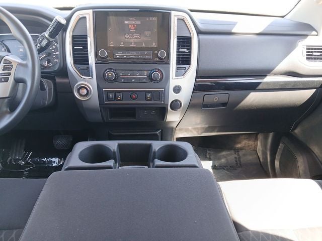 2021 Nissan Titan SV