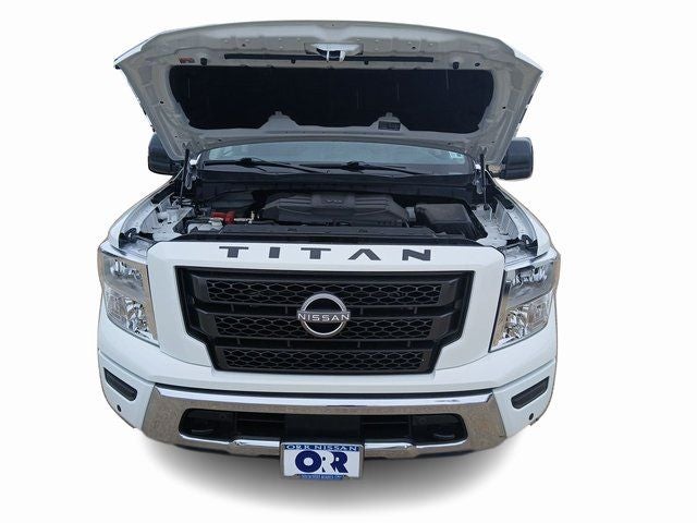 2024 Nissan Titan SV