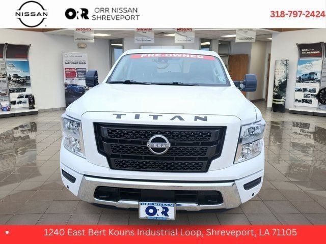 2024 Nissan Titan SV