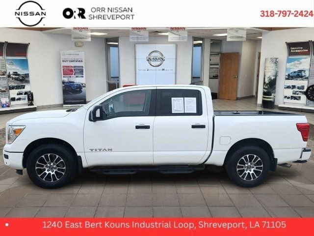 2024 Nissan Titan SV