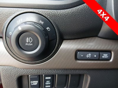 2024 Nissan Titan XD PRO-4X 4WD