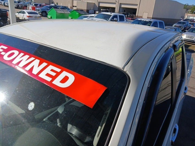 2012 Nissan Titan SV