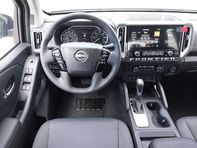 2027 Nissan Frontier SV