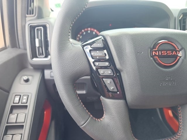 2025 Nissan Frontier Crew Cab PRO-X®