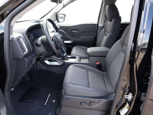 2027 Nissan Frontier SV