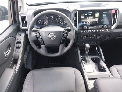 2027 Nissan Frontier SV