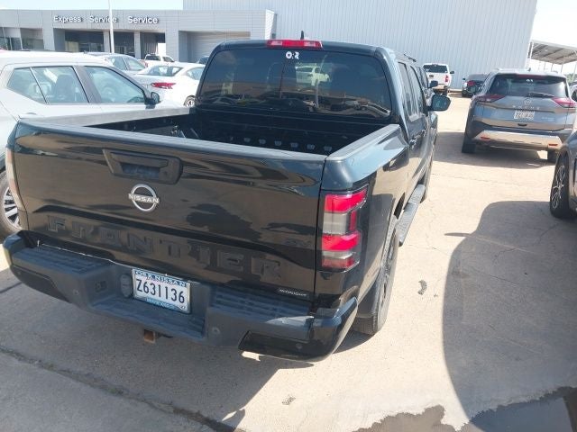 2023 Nissan Frontier SV