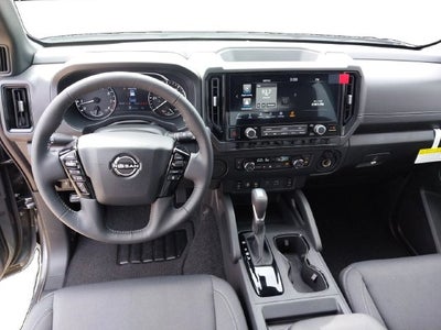 2027 Nissan Frontier Crew Cab SV