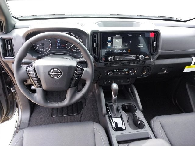 2027 Nissan Frontier Crew Cab SV
