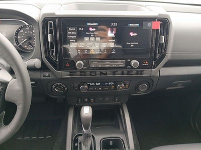 2026 Nissan Frontier Crew Cab SV