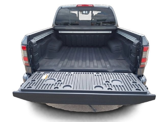 2027 Nissan Frontier Crew Cab SV