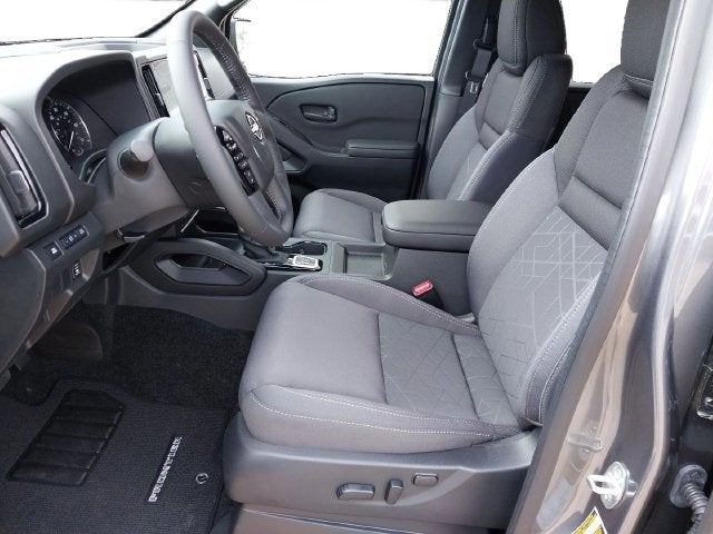 2027 Nissan Frontier Crew Cab SV