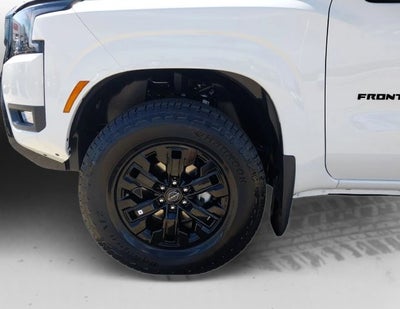 2027 Nissan Frontier SV