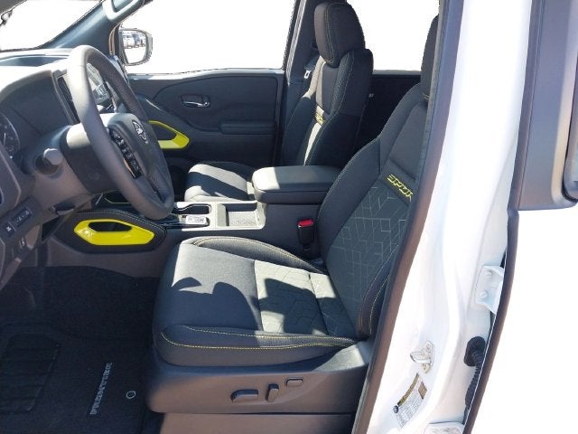 2027 Nissan Frontier SV