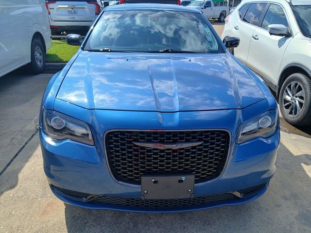 2023 Chrysler 300 Touring