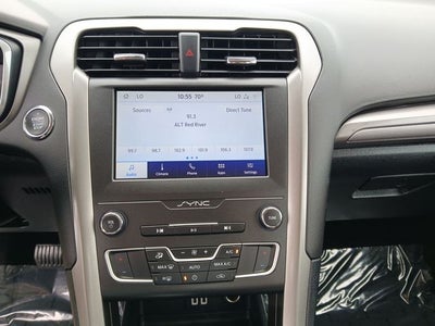 2020 Ford Fusion SE