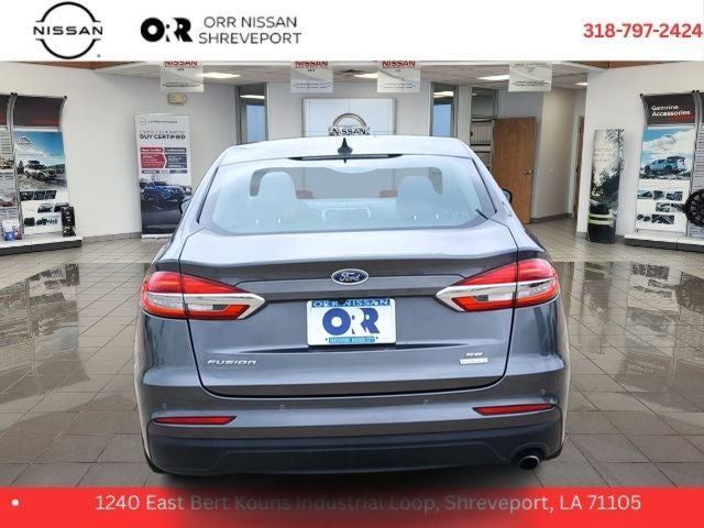 2020 Ford Fusion SE