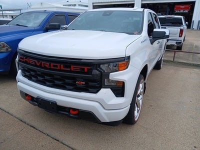 2023 Chevrolet Silverado 1500 Custom