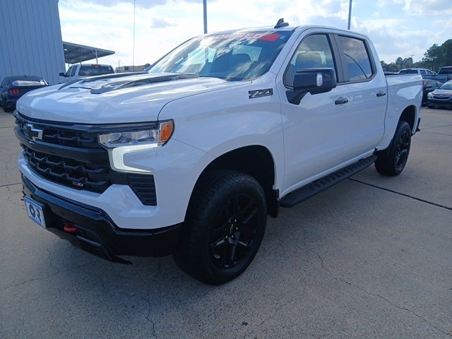 2025 Chevrolet Silverado 1500 LT Trail Boss 4WD