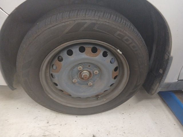 2012 Nissan Versa 1.8 S
