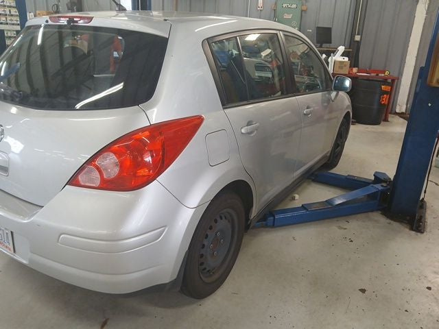 2012 Nissan Versa 1.8 S