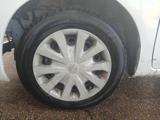 2014 Nissan Versa 1.6 SV